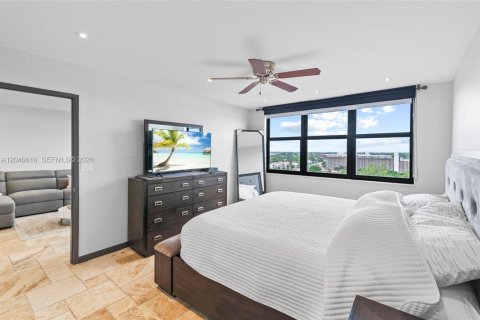 Condominio en venta en Pompano Beach, Florida, 2 dormitorios, 93.09 m2 № 2087570 - foto 24