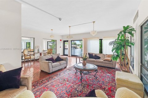 Condominio en venta en Pompano Beach, Florida, 2 dormitorios, 93.09 m2 № 2087570 - foto 29