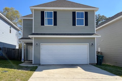 Casa en alquiler en Crestview, Florida, 4 dormitorios, 203.46 m2 № 560365 - foto 1