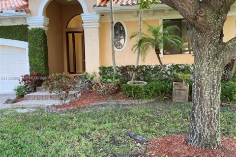 Villa ou maison à louer à Cutler Bay, Floride: 4 chambres, 231.88 m2 № 2008828 - photo 22