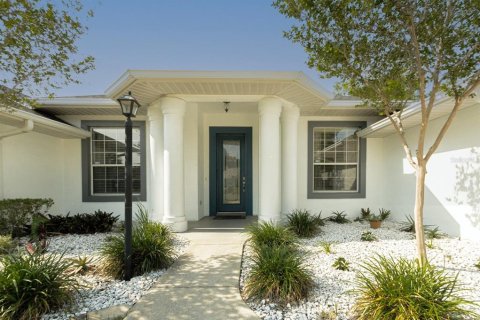 House in Ocala, Florida 4 bedrooms, 222.87 sq.m. № 1690870 - photo 8