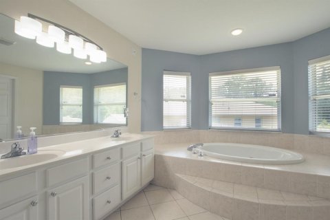 House in Ocala, Florida 4 bedrooms, 222.87 sq.m. № 1690870 - photo 25