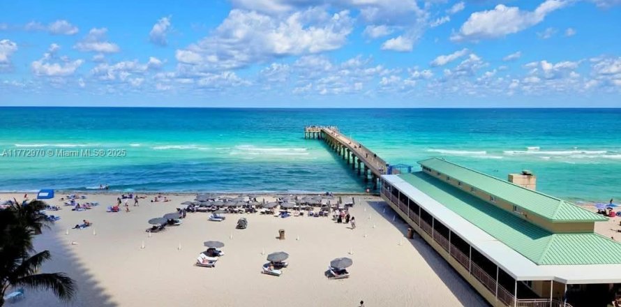 Condominio en Sunny Isles Beach, Florida, 1 dormitorio № 1983285
