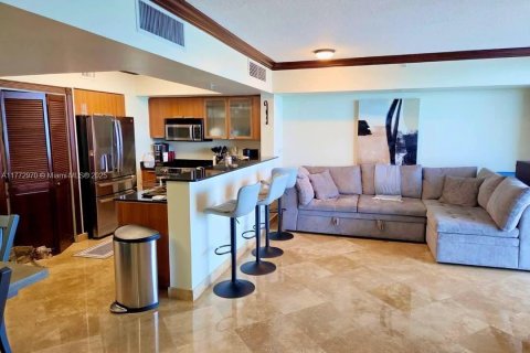 Condominio en venta en Sunny Isles Beach, Florida, 1 dormitorio, 84.17 m2 № 1983285 - foto 5