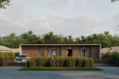 House in Miami, Florida 2 bedrooms, 119.66 sq.m. № 2031840 - photo 2