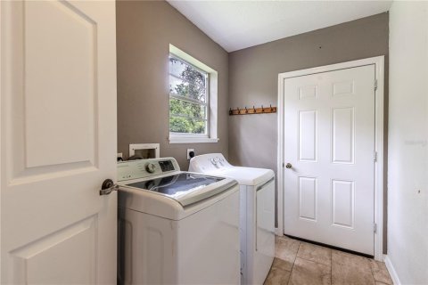 Villa ou maison à vendre à Mount Dora, Floride: 3 chambres, 162.3 m2 № 1846497 - photo 11