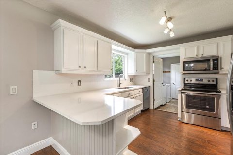 Villa ou maison à vendre à Mount Dora, Floride: 3 chambres, 162.3 m2 № 1846497 - photo 8