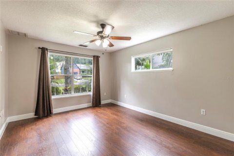 Villa ou maison à vendre à Mount Dora, Floride: 3 chambres, 162.3 m2 № 1846497 - photo 12