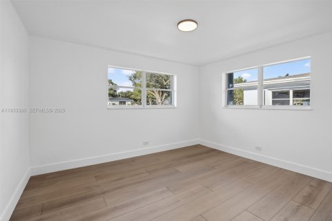 Casa en venta en Plantation, Florida, 4 dormitorios, 190.73 m2 № 1992478 - foto 23