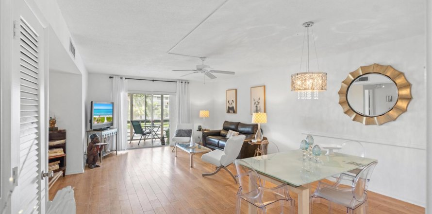 Condominio en Boca Raton, Florida, 2 dormitorios № 2146941