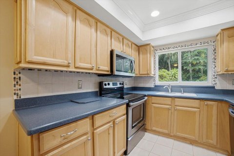 Townhouse in Boca Raton, Florida 2 bedrooms, 125.79 sq.m. № 2392650 - photo 13