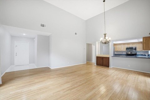 Townhouse in Boca Raton, Florida 2 bedrooms, 125.79 sq.m. № 2392650 - photo 8