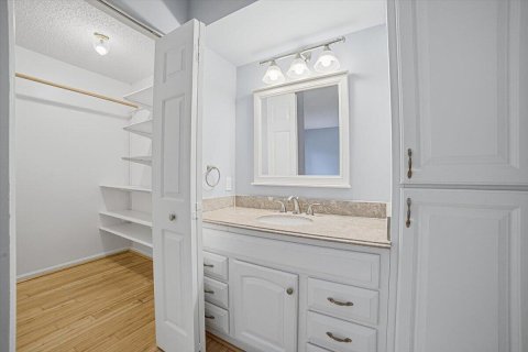 Townhouse in Boca Raton, Florida 2 bedrooms, 125.79 sq.m. № 2392650 - photo 21