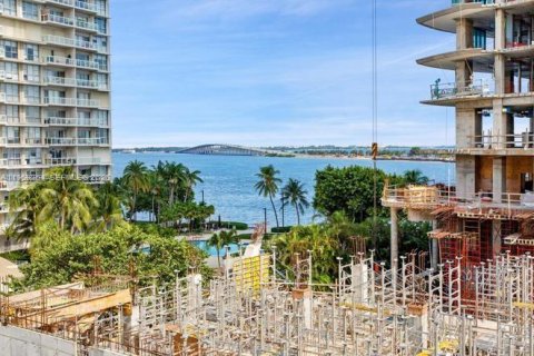 Condominio en venta en Miami, Florida, 2 dormitorios, 132.85 m2 № 2033413 - foto 30