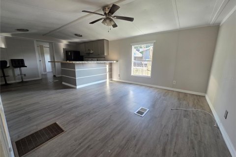 Appartement à louer à Dade City, Floride: 4 chambres, 85.84 m2 № 2388153 - photo 2