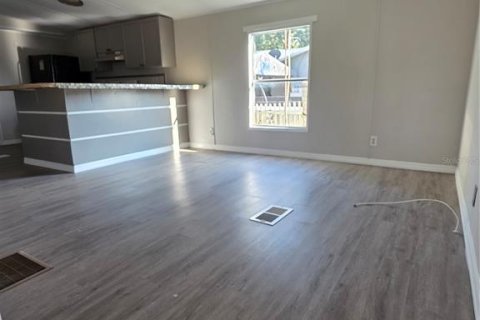 Appartement à louer à Dade City, Floride: 4 chambres, 85.84 m2 № 2388153 - photo 4