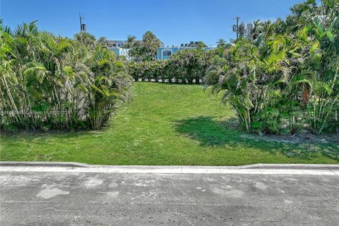 Terreno en venta en Lake Worth, Florida № 1896462 - foto 1