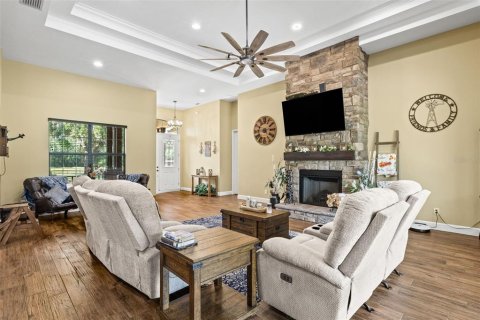 House in Dover, Florida 3 bedrooms, 242.85 sq.m. № 1744417 - photo 6