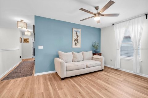 Villa ou maison à vendre à Parrish, Floride: 5 chambres, 243.59 m2 № 2421668 - photo 24