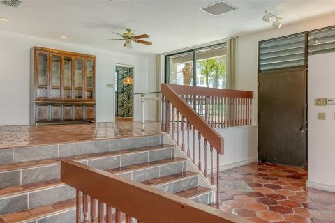 Condo in Sarasota, Florida, 4 bedrooms  № 1795301 - photo 13