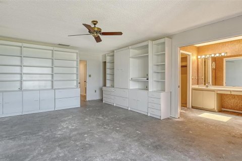 Condo in Sarasota, Florida, 4 bedrooms  № 1795301 - photo 25