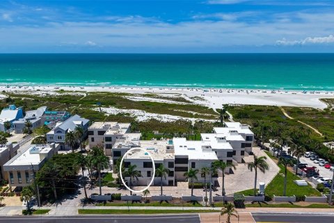 Condo in Sarasota, Florida, 4 bedrooms  № 1795301 - photo 2