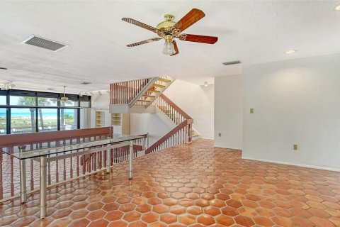 Condo in Sarasota, Florida, 4 bedrooms  № 1795301 - photo 16