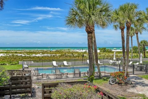 Condo in Sarasota, Florida, 4 bedrooms  № 1795301 - photo 10