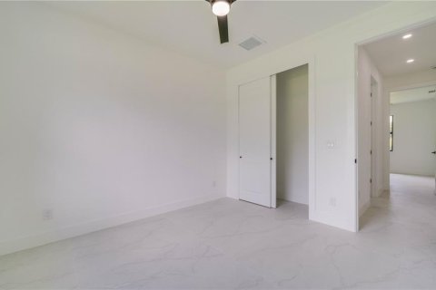 Купить виллу или дом в Лихай-Эйкерс, Флорида 3 комнаты, 148.27м2, № 2208014 - фото 27