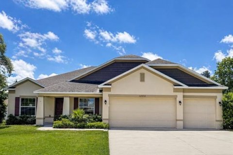 Villa ou maison à Spring Hill, Floride 4 chambres, 226.5 m2 № 2096458