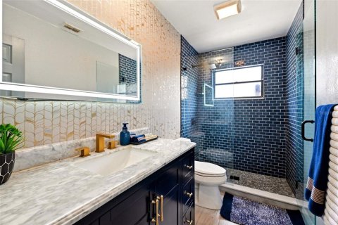House in Orlando, Florida 4 bedrooms, 178.84 sq.m. № 2317466 - photo 24