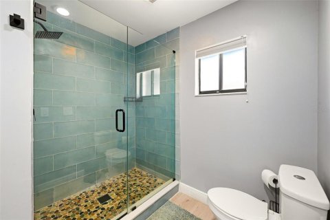 House in Orlando, Florida 4 bedrooms, 178.84 sq.m. № 2317466 - photo 22