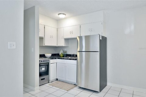 Appartement à louer à Clearwater, Floride: 1 chambre, 42.36 m2 № 1912411 - photo 11