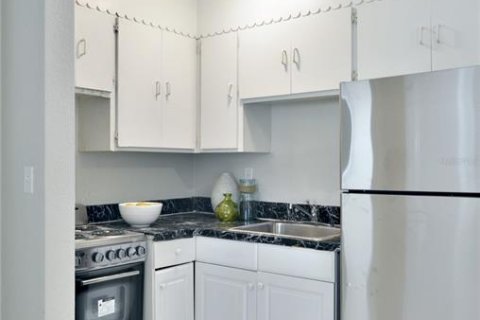 Appartement à louer à Clearwater, Floride: 1 chambre, 42.36 m2 № 1912411 - photo 13
