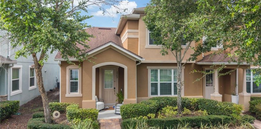 Adosado en Kissimmee, Florida 3 dormitorios, 157 m2 № 2280640