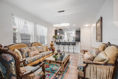 Adosado en venta en Kissimmee, Florida, 3 dormitorios, 157 m2 № 2280640 - foto 10