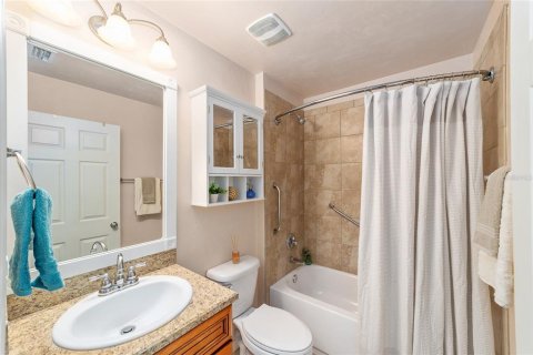 Casa en venta en Alachua, Florida, 3 dormitorios, 140.28 m2 № 1743628 - foto 9
