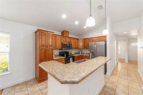 Casa en venta en Alachua, Florida, 3 dormitorios, 140.28 m2 № 1743628 - foto 4