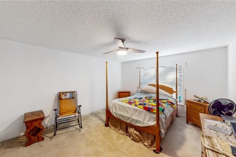 House in Palm Coast, Florida 4 bedrooms, 265.33 sq.m. № 1742636 - photo 20