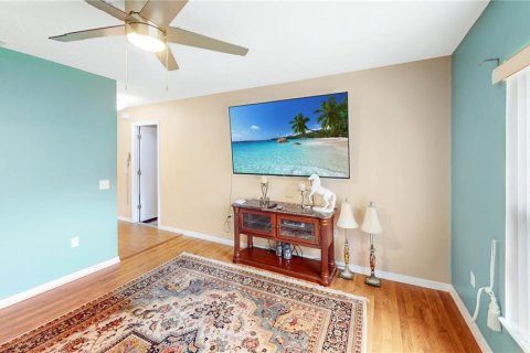 House in Palm Coast, Florida 4 bedrooms, 265.33 sq.m. № 1742636 - photo 9