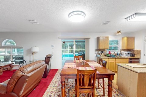 House in Palm Coast, Florida 4 bedrooms, 265.33 sq.m. № 1742636 - photo 10