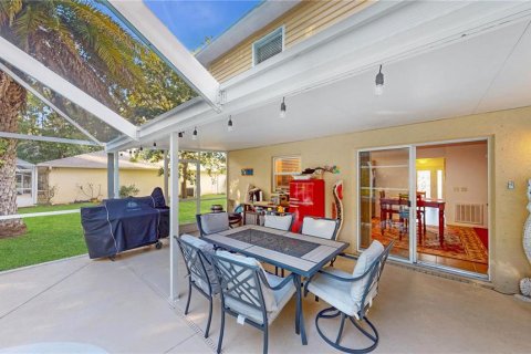House in Palm Coast, Florida 4 bedrooms, 265.33 sq.m. № 1742636 - photo 22