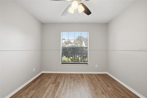 Villa ou maison à vendre à Apopka, Floride: 3 chambres, 91.79 m2 № 2091954 - photo 17