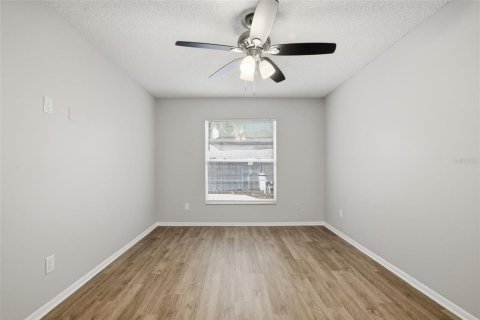 Villa ou maison à vendre à Apopka, Floride: 3 chambres, 91.79 m2 № 2091954 - photo 15