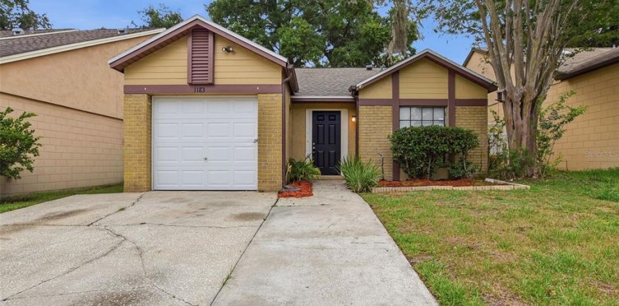 Villa ou maison à Apopka, Floride 3 chambres, 91.79 m2 № 2091954