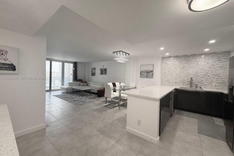 Condo in Hollywood, Florida, 2 bedrooms  № 2066880