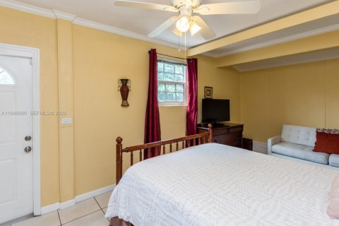 Снять в аренду виллу или дом в Холливуд, Флорида 4 спальни, 143.72м2, № 2005623 - фото 29