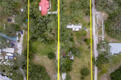 Купить коммерческую недвижимость в Ривервью, Флорида 141.58м2, № 1882687 - фото 3
