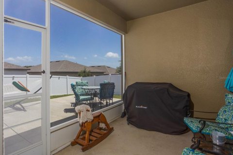 House in Davenport, Florida 3 bedrooms, 165.27 sq.m. № 1852952 - photo 27