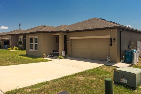 House in Davenport, Florida 3 bedrooms, 165.27 sq.m. № 1852952 - photo 2